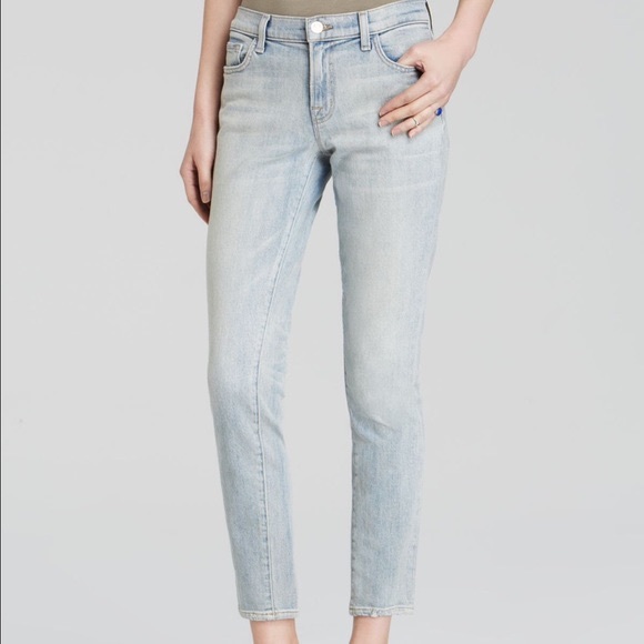 JBrand Ellis Jeans in Love Cat | straight crop - Picture 3 of 10